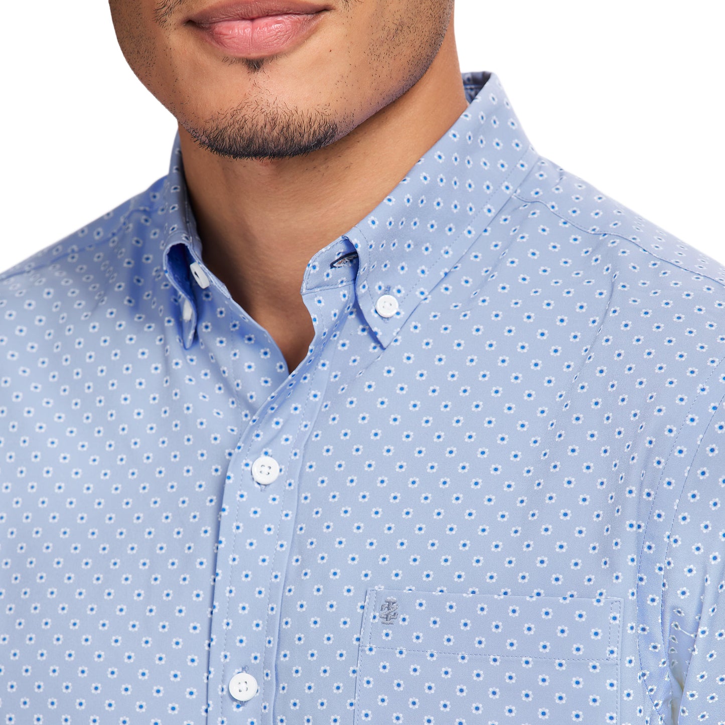 Izod BREEZE S/S PRINTED BUTTON-DOWN SHIRT - CORNFLOWER BLUE