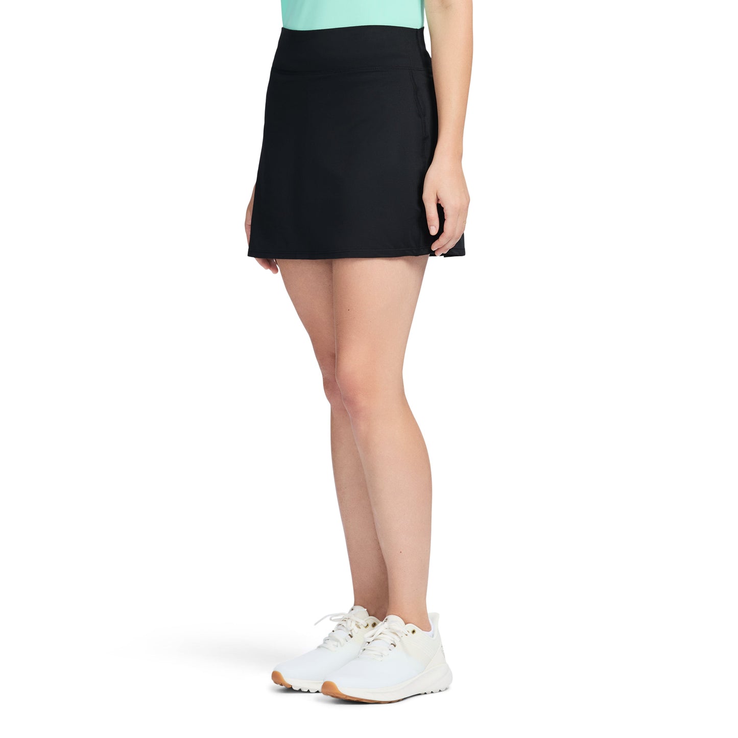 Izod Venus Pleated Back Skort - Black