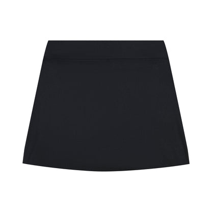 Izod Venus Pleated Back Skort - Black