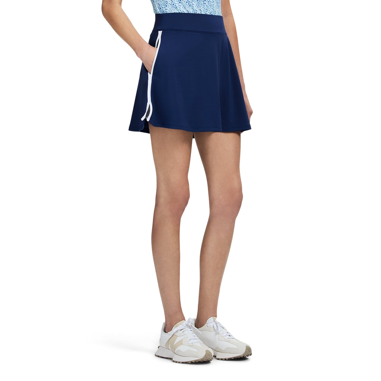 Izod L’ACEY PULL ON SKORT - MEDIEVAL BLUE