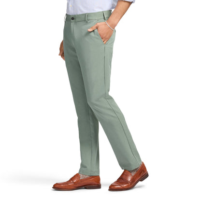 Izod Traveler Flat Front Chino - Laurel Wreath Hthr