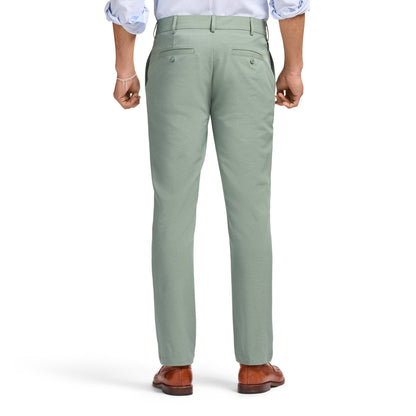 Izod Traveler Flat Front Chino - Laurel Wreath Hthr